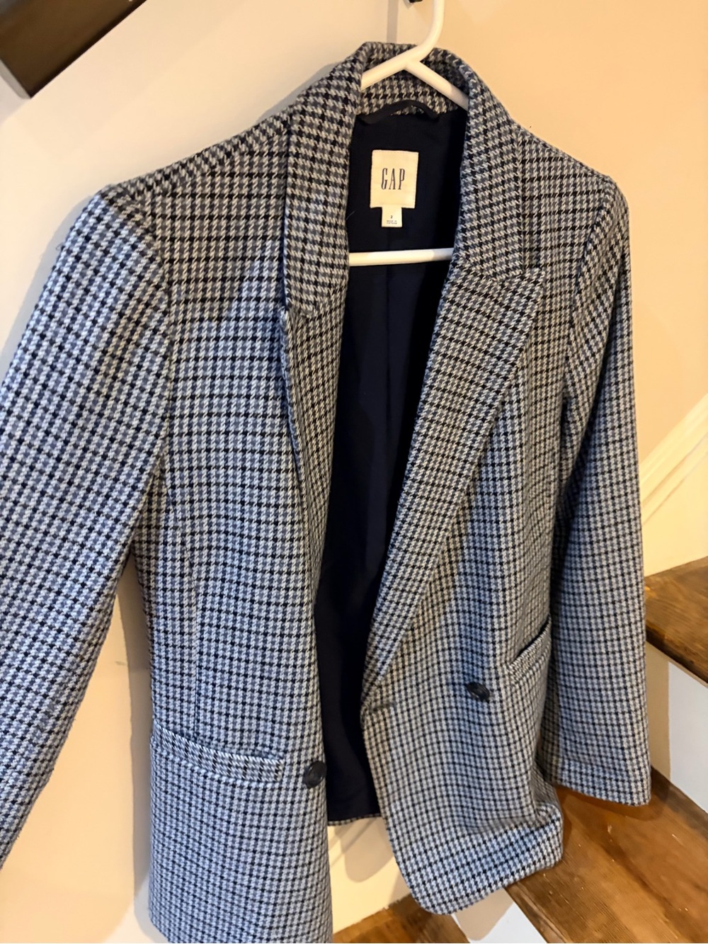 GAP Men's Black & White Houndstooth Blazer